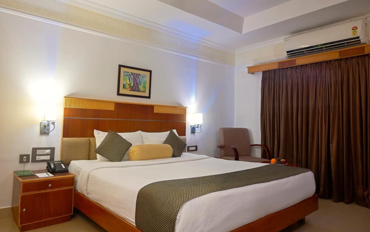 Contour Backwaters Hotel Resort & Convention Centre Ramankari Экстерьер фото